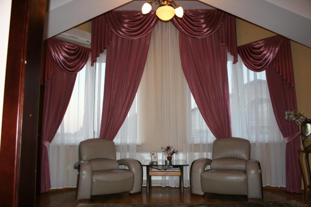 Prague Hotell Zaporizhia Eksteriør bilde