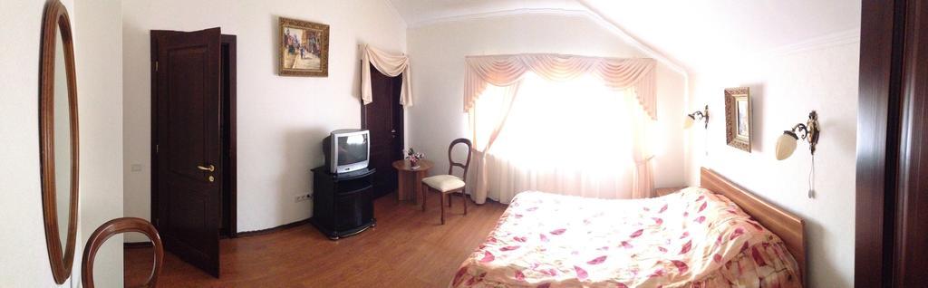Prague Hotell Zaporizhia Eksteriør bilde