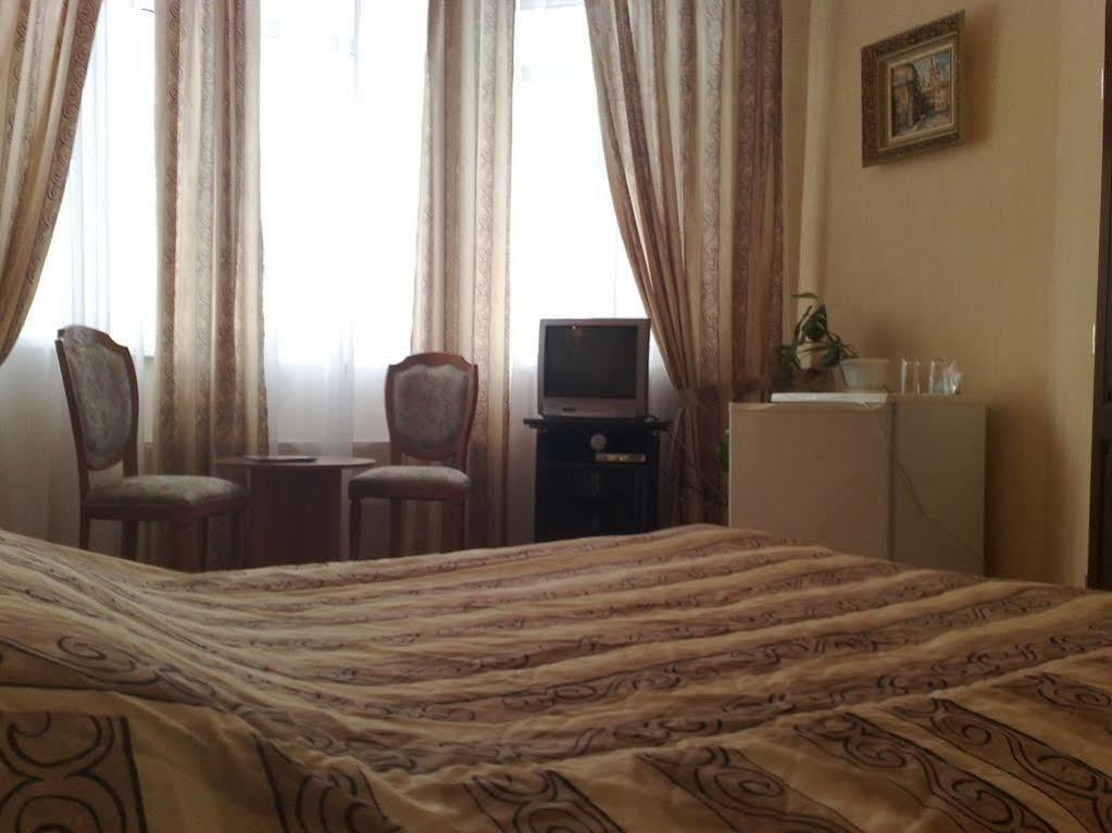 Prague Hotell Zaporizhia Eksteriør bilde